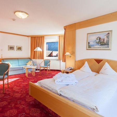 Hotel Hochland Nauders Exterior photo