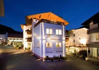 Hotel Hochland Nauders Exterior photo
