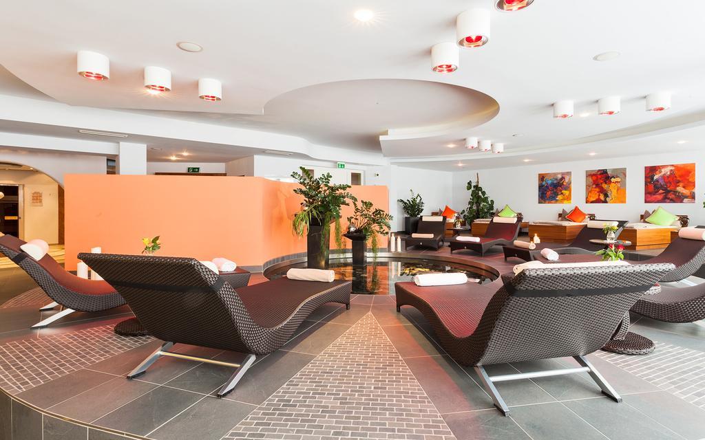 Hotel Hochland Nauders Exterior photo