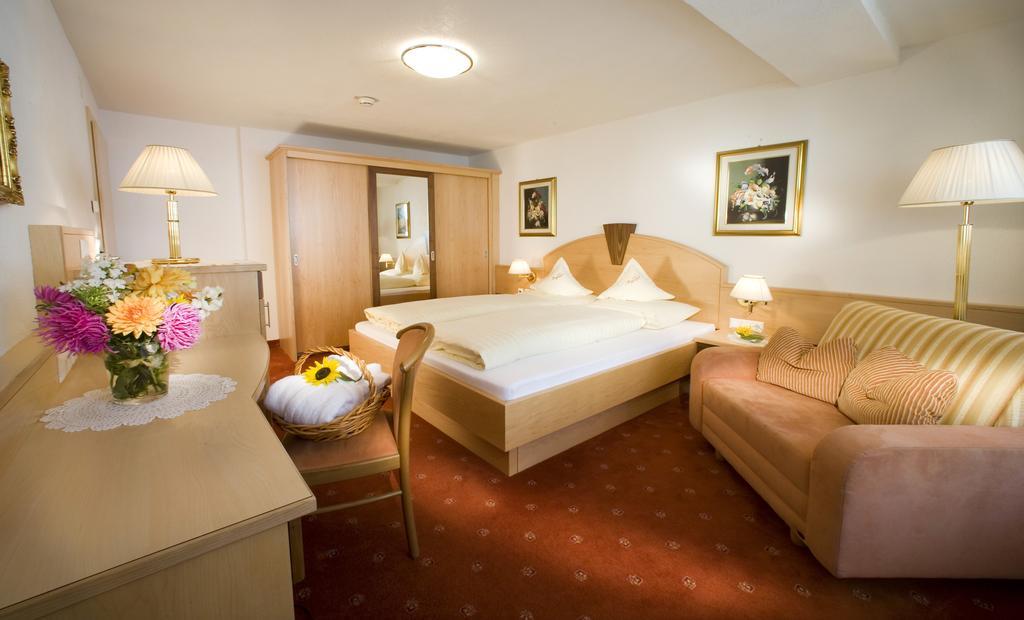 Hotel Hochland Nauders Room photo